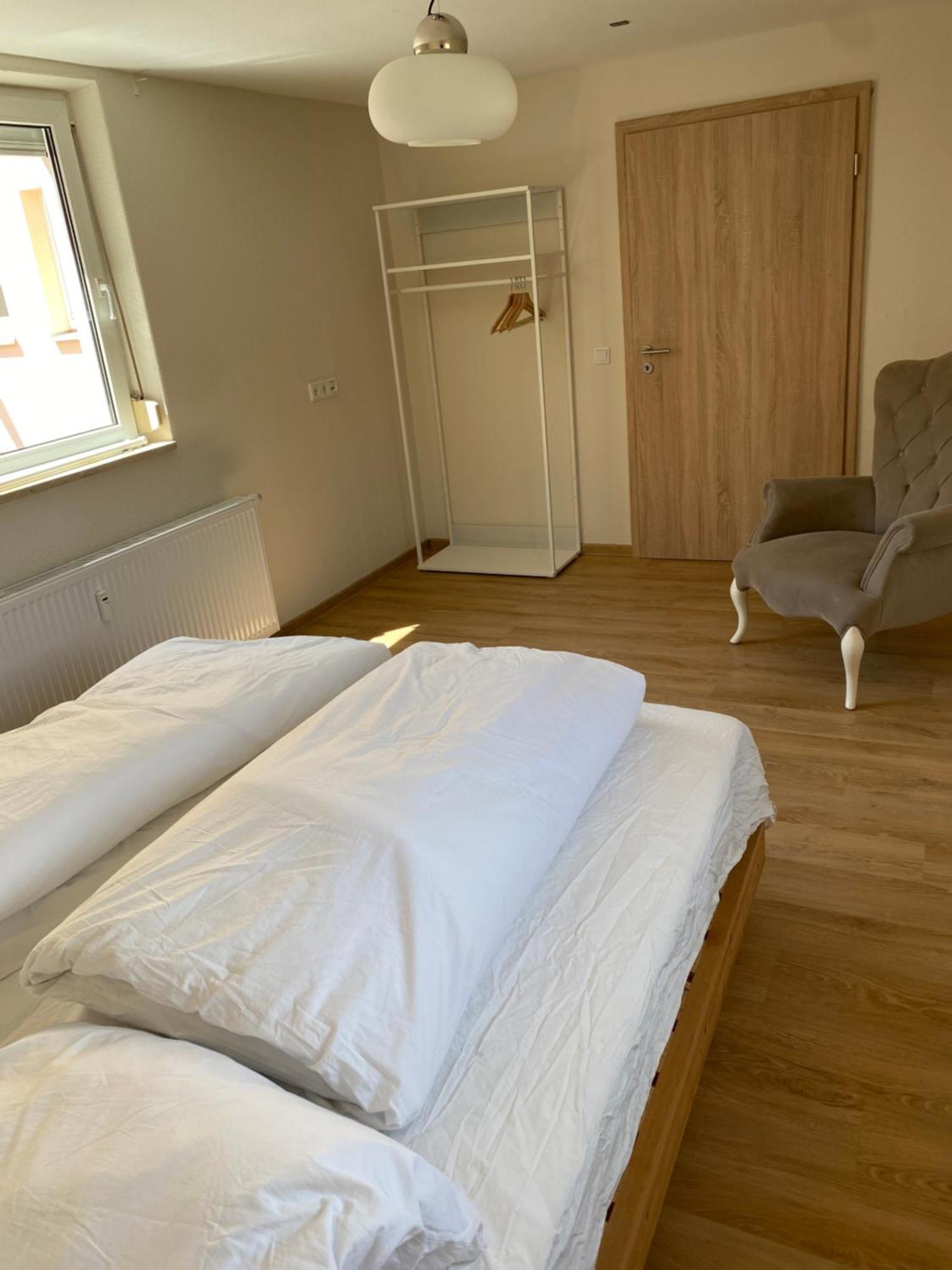 Ferienwohnung Feucht Eg Naturnah Parkplatz Wlan Екстер'єр фото