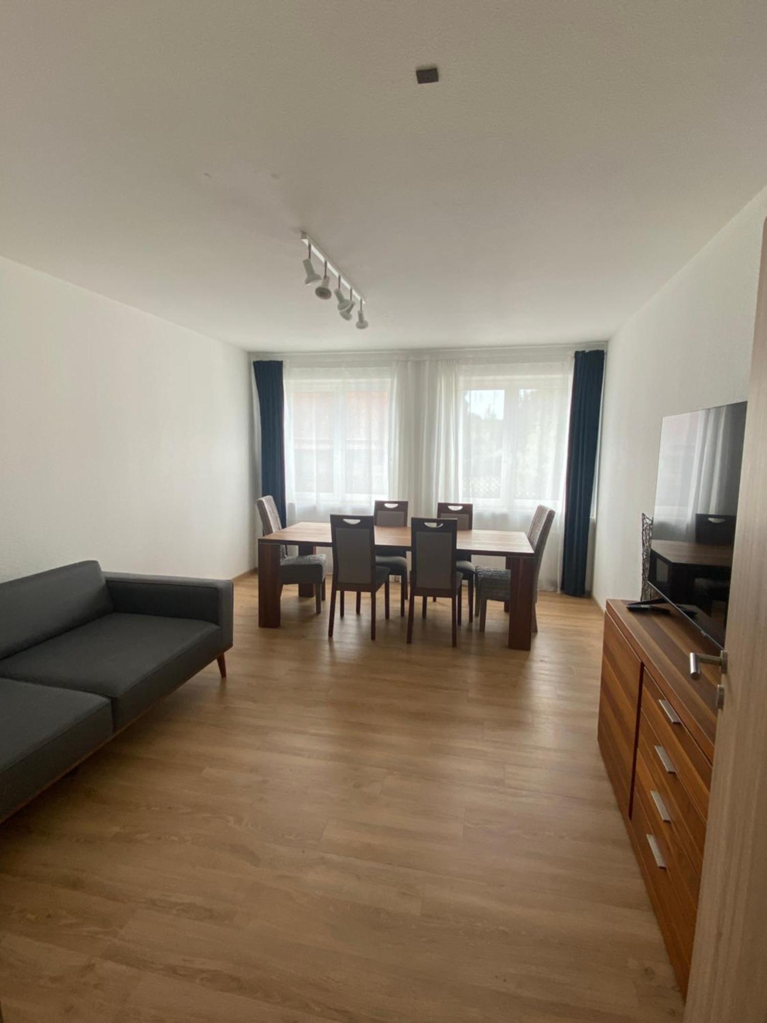 Ferienwohnung Feucht Eg Naturnah Parkplatz Wlan Екстер'єр фото